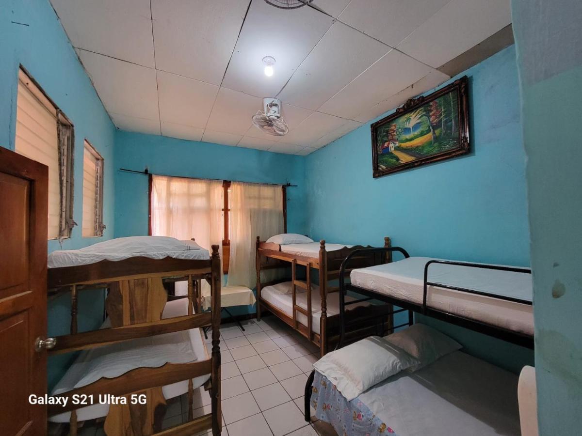Hostel Rossy Сан-Хуан-дель-Сур Екстер'єр фото